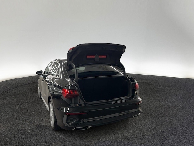 Audi A3 35 TFSI S-Line S-Tronic Sedan