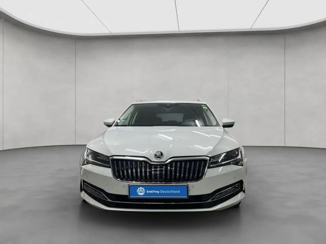 Skoda Superb 2.0 TDI Combi Style Style