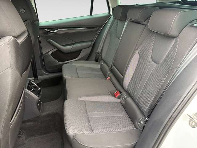 Skoda Octavia Clever Combi