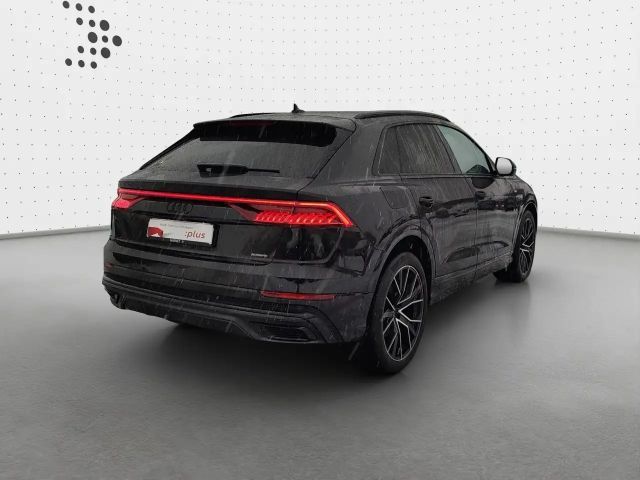 Audi Q8 55 TFSI Quattro S-Line