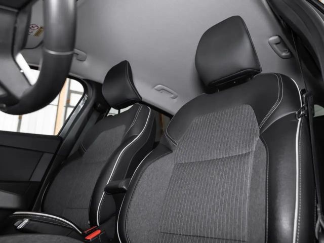 Renault Clio Intens TCe 100