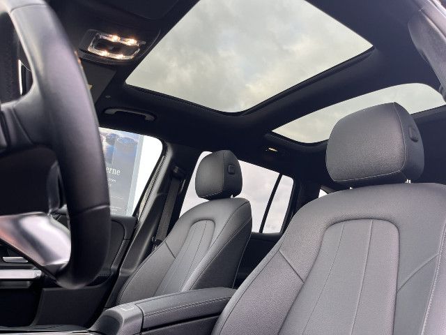 Mercedes-Benz EQB 300 4MATIC