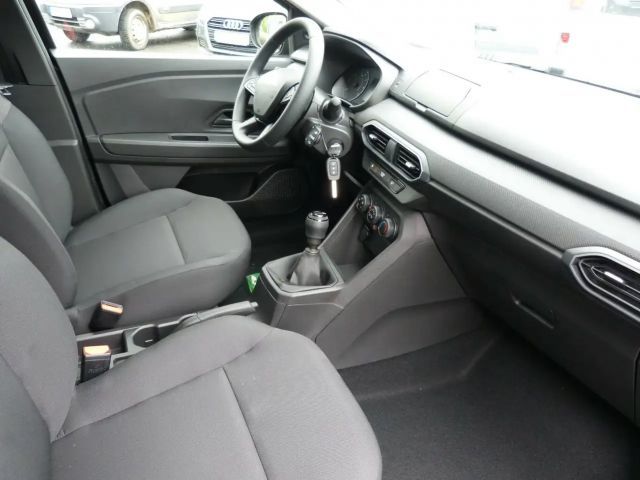 Dacia Sandero Essential