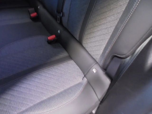 Peugeot 2008 Allure Pack PureTech