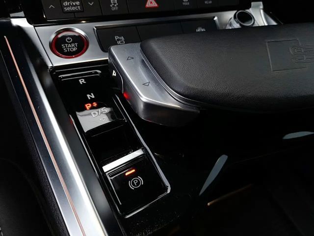 Audi e-tron Quattro S-Line