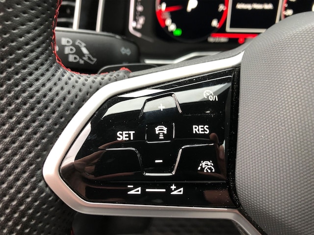 Volkswagen Polo 2.0 TSI DSG GTI