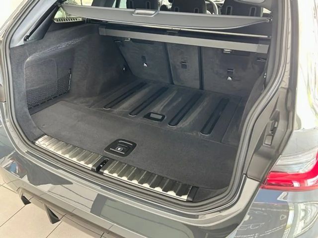 BMW 320 320i Touring