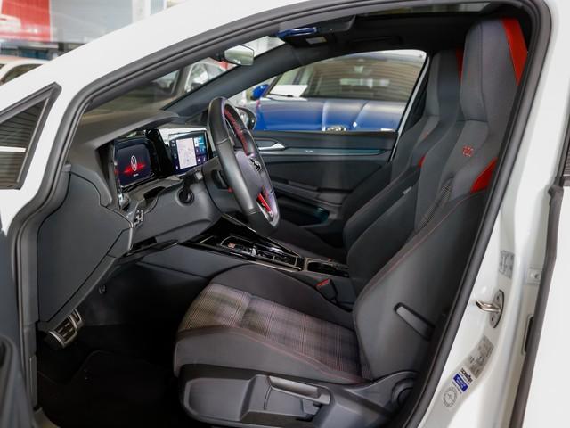 Volkswagen Golf DSG GTI Golf VIII Style