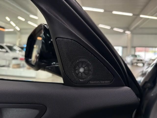 BMW 135 135i M-Sport Sedan xDrive