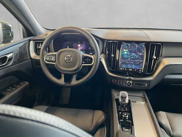 Volvo XC60 Dark Plus