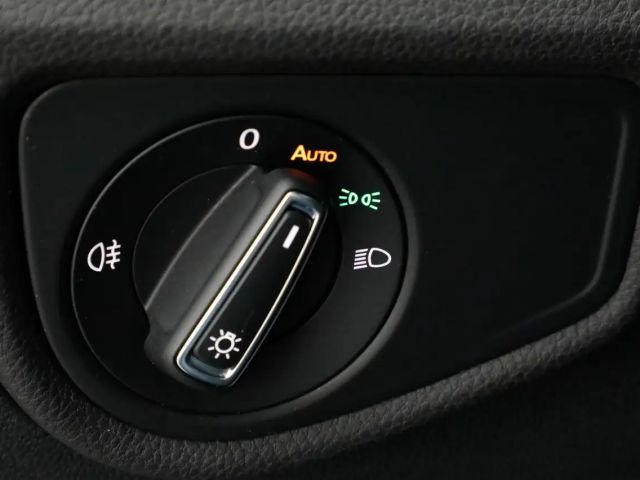 Volkswagen Touran 1.5 TSI DSG