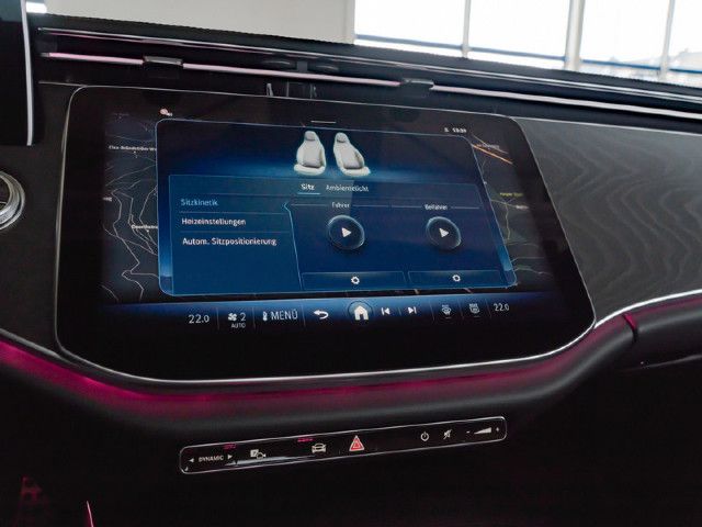 Mercedes-Benz E 200 Sedan