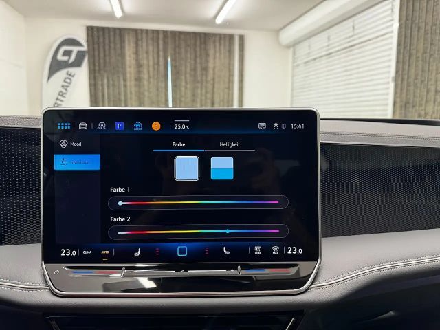 Volkswagen Passat ACT Business DSG Variant