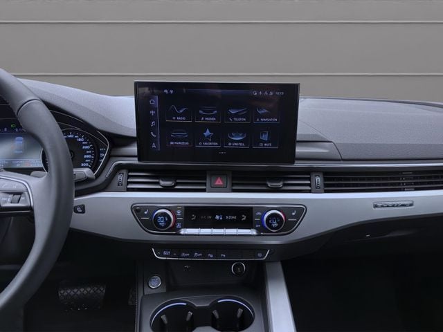 Audi A4 40 TDI Quattro S-Tronic Sedan