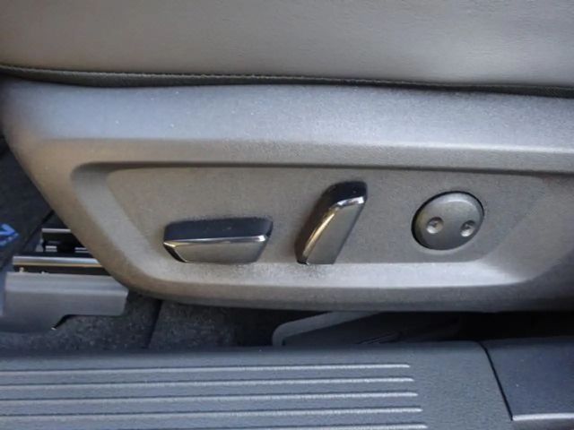 Nissan X-trail AWD Tekna e-4ORCE