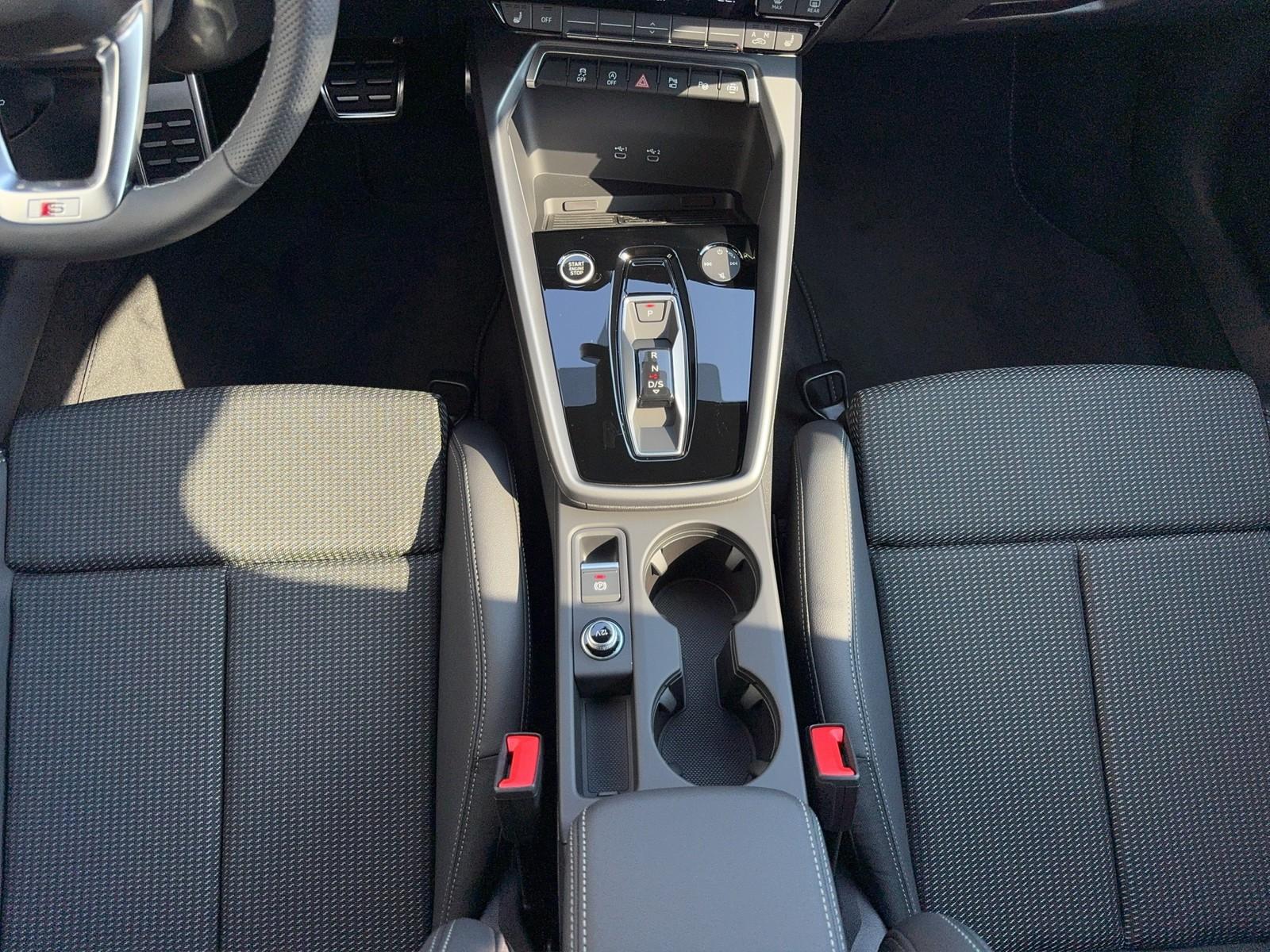 Audi A3 35 TFSI S-Tronic Sedan