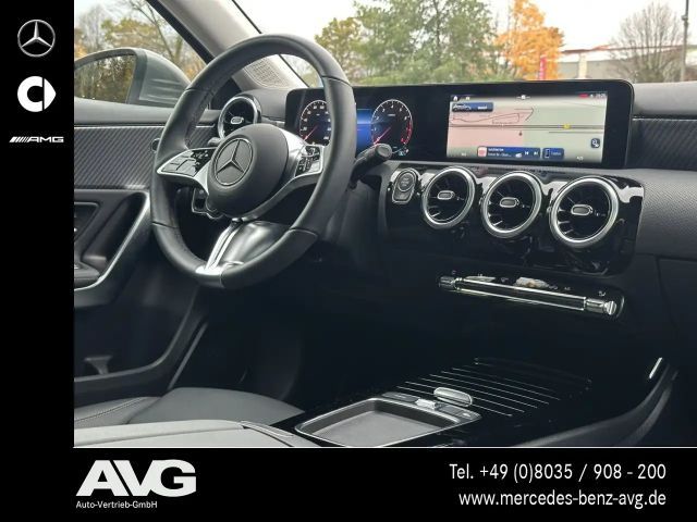 Mercedes-Benz A 200 Progressive