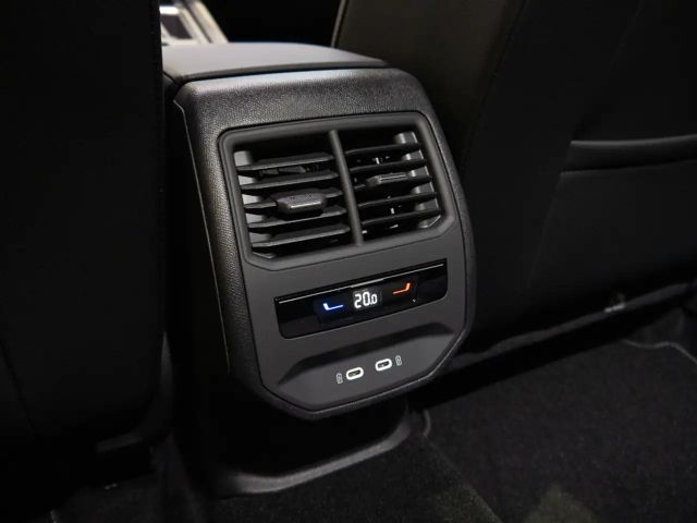 Seat Leon 1.5 eTSI FR-lijn