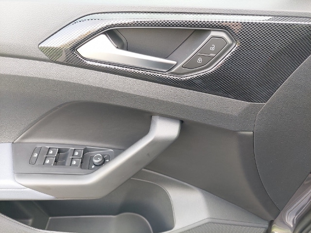 Volkswagen T-Cross 1.0 l TSI OPF DSG MATRIX LED+NAVI+KLIMAAUT+SITZHZG+PDC+DIGI PRO+MULT ALU