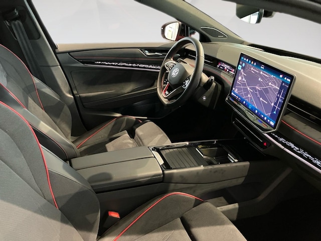 Volkswagen ID.7 340PS 4M NP.81T ACC.5J-G.WÄRMEPUMPE.AHK.AREA-VIEW.NAVI.HARMAN.HUD.PANO