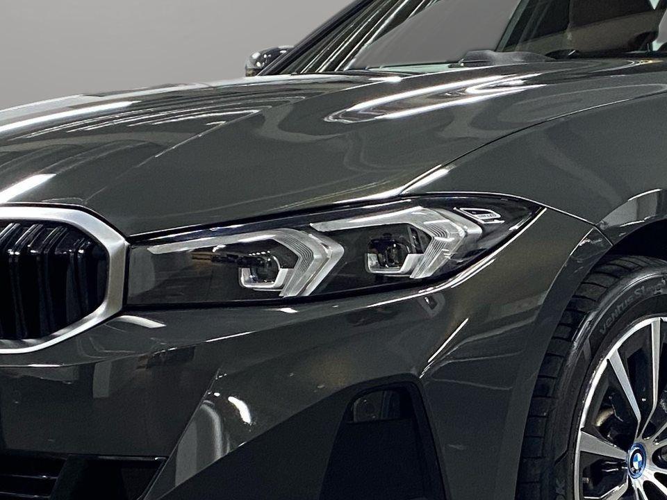 BMW 330 330e Touring xDrive