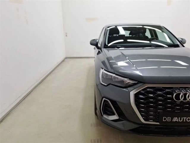 Audi Q3 1.5 TFSI S-Line