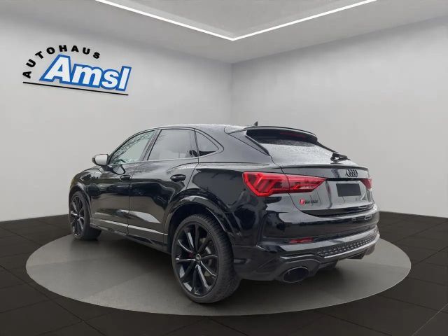Audi RS Q3 Quattro