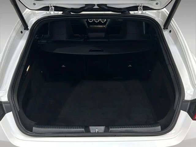 Mercedes-Benz CLA 200 AMG Line Shooting Brake