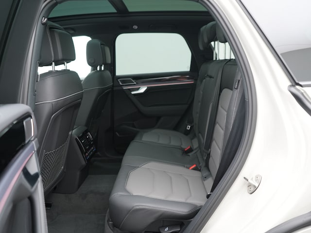 Volkswagen Touareg Touareg V6 TDI 4M R-Line STANDHZ AHK LUFT NAC