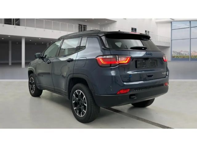 Jeep Compass 4x4 Hybrid Trailhawk
