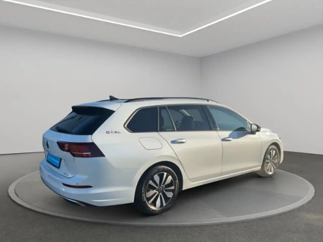 Volkswagen Golf 1.5 eTSI Golf VIII Variant