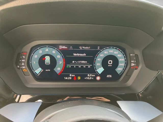 Audi A3 30 TFSI Sedan