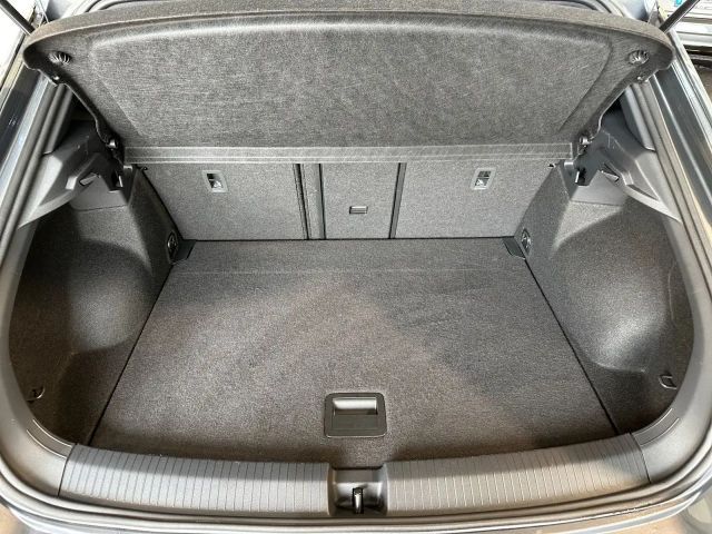 Volkswagen T-Roc 1.5 TSI DSG R-Line