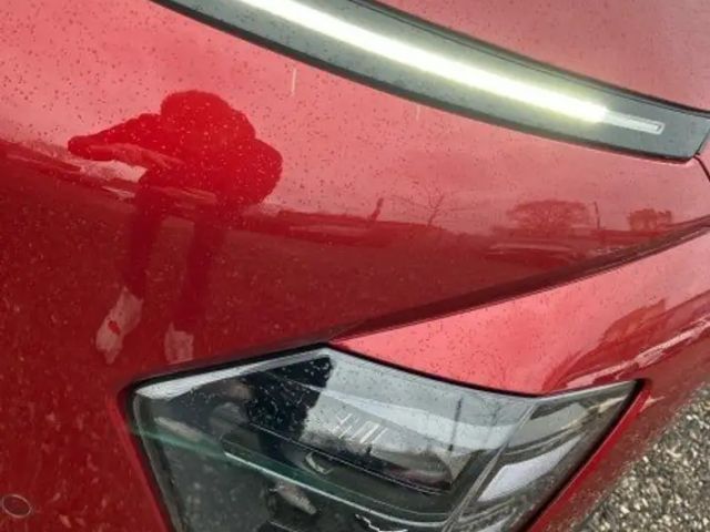 Hyundai Kona 64 kWh Electric