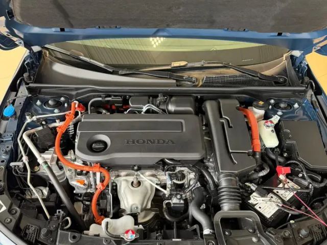 Honda Civic Advance e:HEV