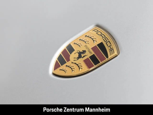 Porsche 992 Carrera Coupé GTS