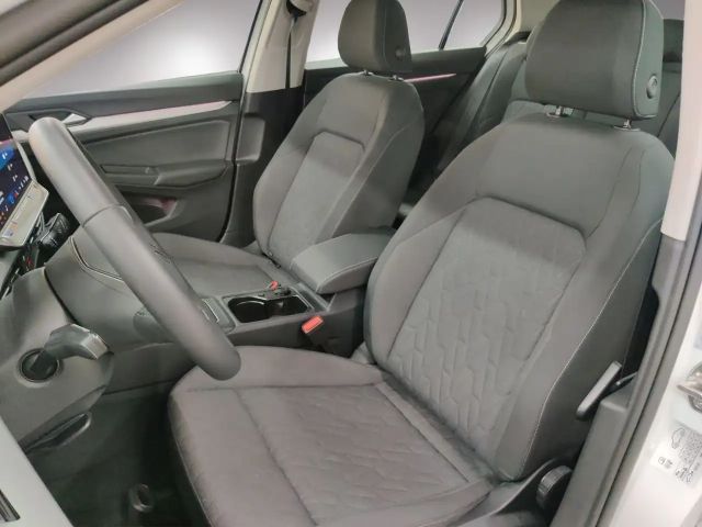 Volkswagen Golf 1.5 TSI Life