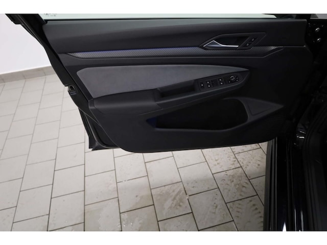 Volkswagen Golf 2.0 TSI R-Line Variant