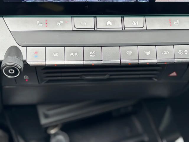 Opel Astra 1.2 Turbo Edition Turbo