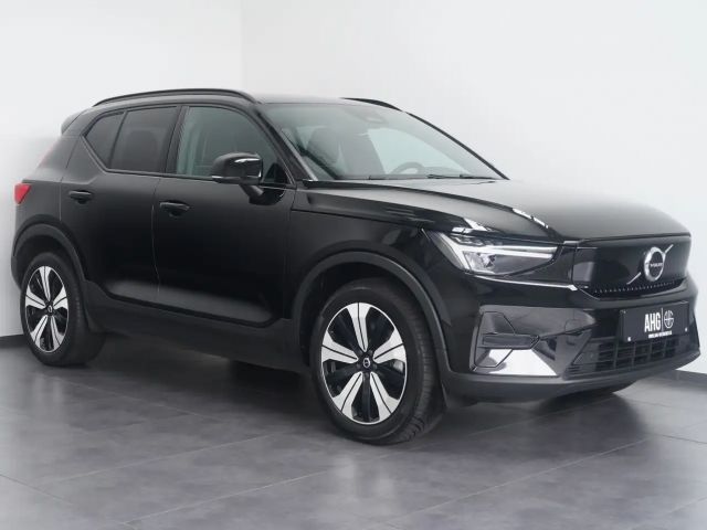 Volvo XC40 Core Recharge