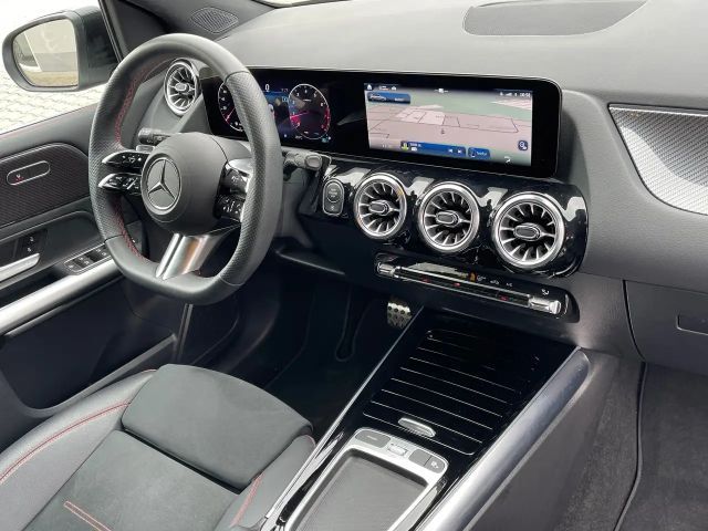 Mercedes-Benz B 200 7GAUT,AMGLine,PRDACH,Navi,Kamera,Parksassist,Alu