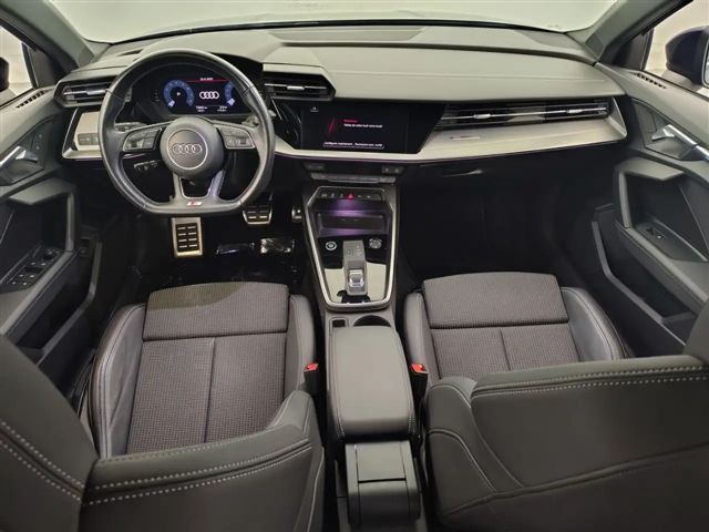 Audi A3 35 TFSI S-Line S-Tronic Sedan