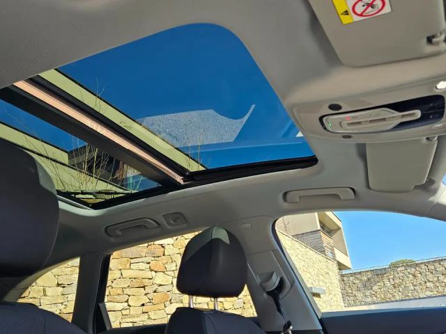 Audi A4 40 TDI Avant S-Line