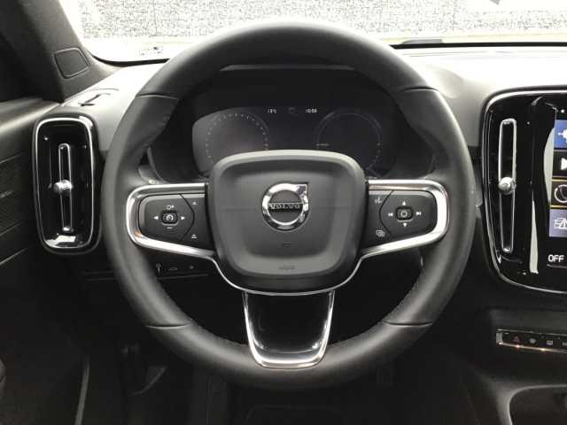 Volvo XC40 Bright Plus Recharge T4
