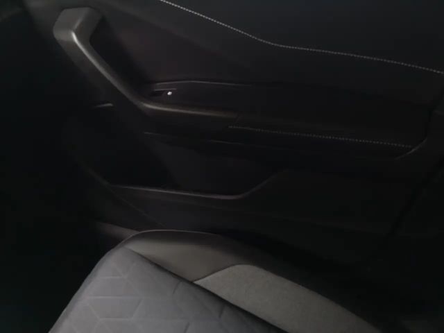 Volkswagen T-Roc GOAL 1.0 l TSI OPF  6-Gang Rückfahrkamera, Winterk