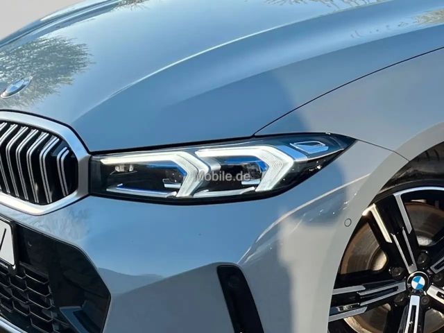 BMW 330 330d M-Sport Sedan xDrive