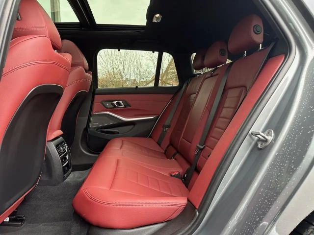 BMW 330 330e M-Sport Touring