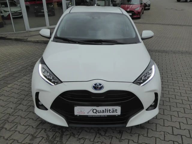 Toyota Yaris Club Comfort Hybride