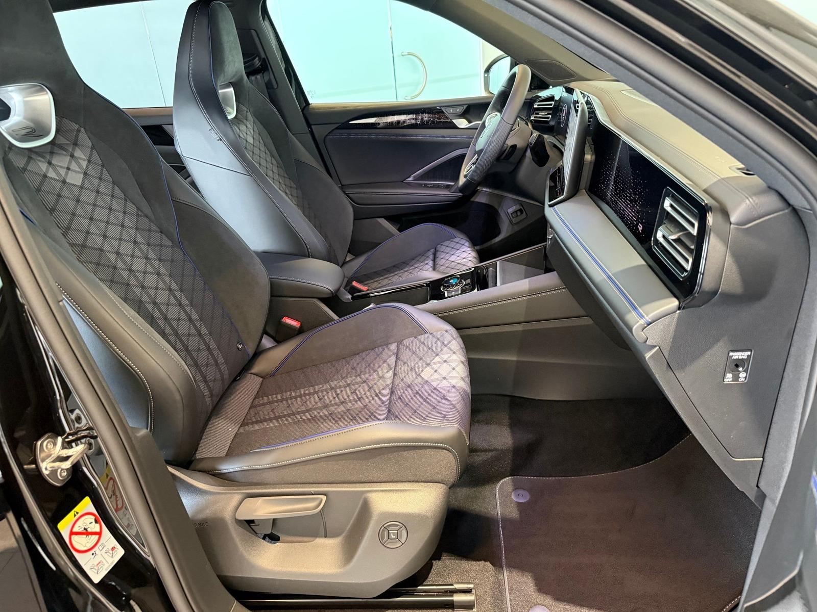 Volkswagen Tiguan 1.5 TSI R-Line eHybrid