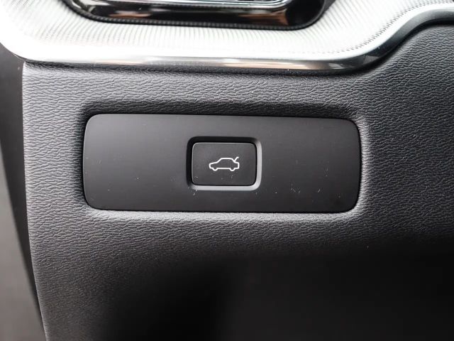 Volvo XC60 AWD Dark Ultra